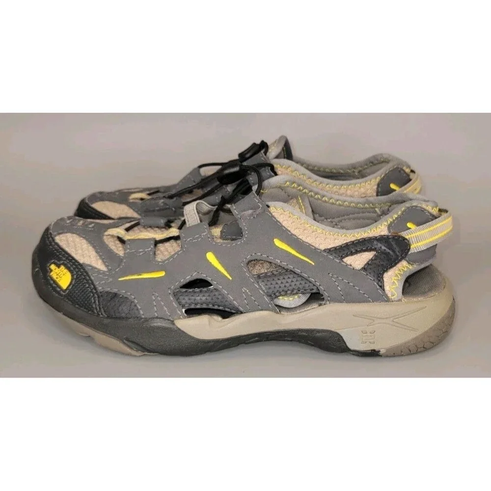 The North Face Hedgefrog Sandals Boys Youth 4 Grey Easy Pull Laces Water Shoes